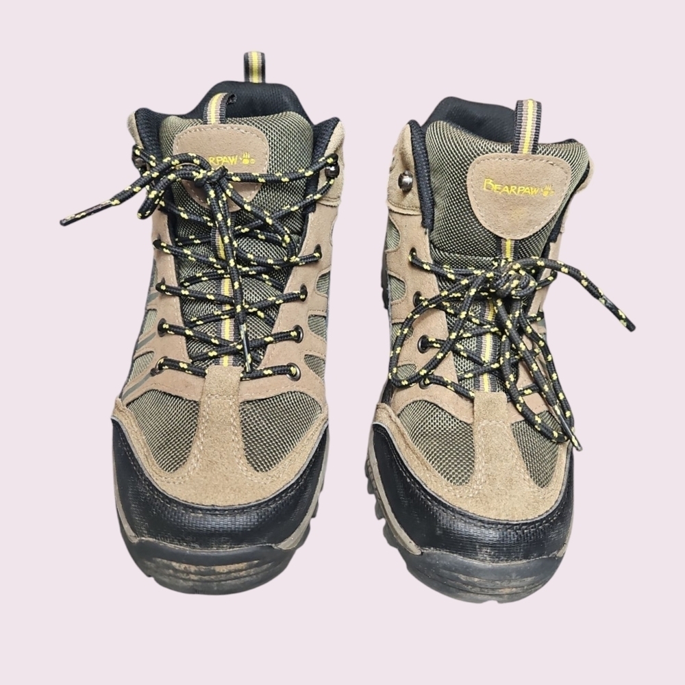 Bearpaw Boys Wildwood Tan & Black Hiking Boots Size 7